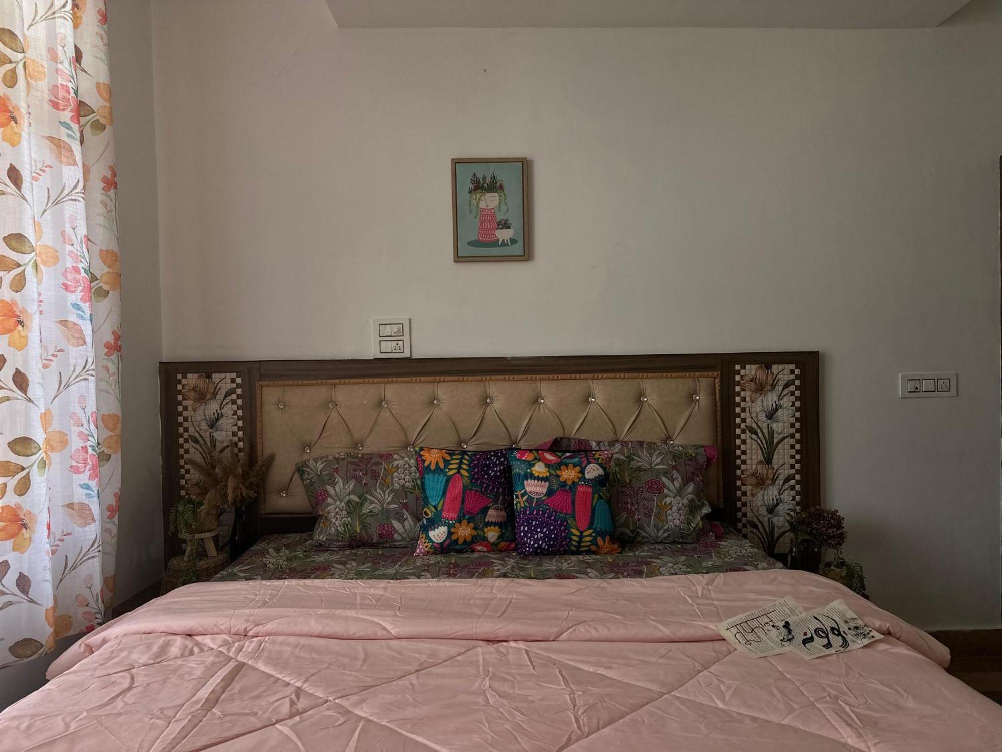 Hostel La Casa By Cosmic Kriya Bīr Exteriér fotografie