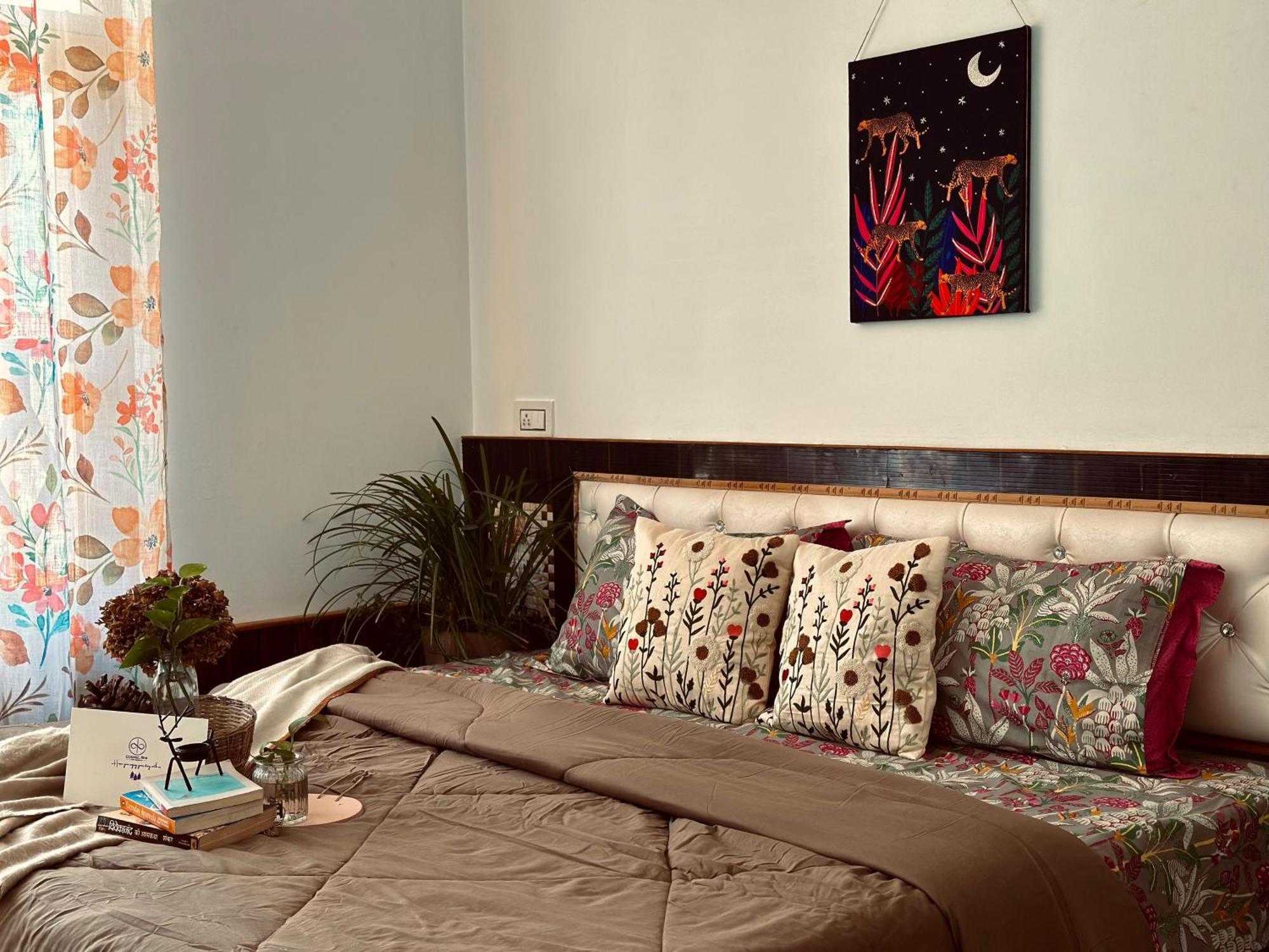 Hostel La Casa By Cosmic Kriya Bīr Exteriér fotografie